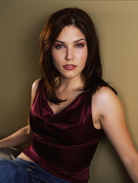 Sophia BUSH